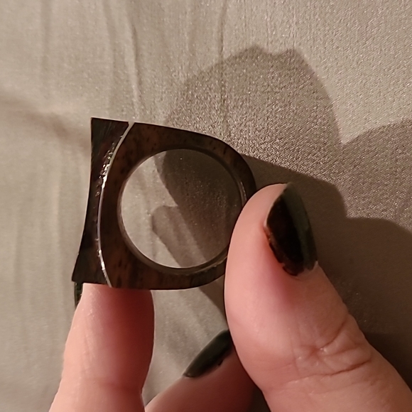 Real wood ring with sterling silver details - Picture 4 of 5